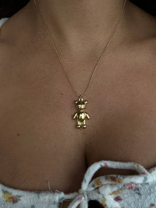  Necklace bears oro