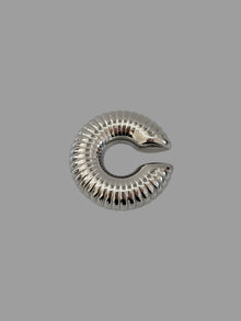  Earcuff rigato argento