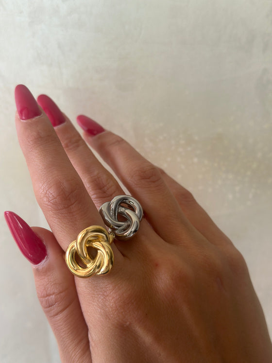 Anello intreccio