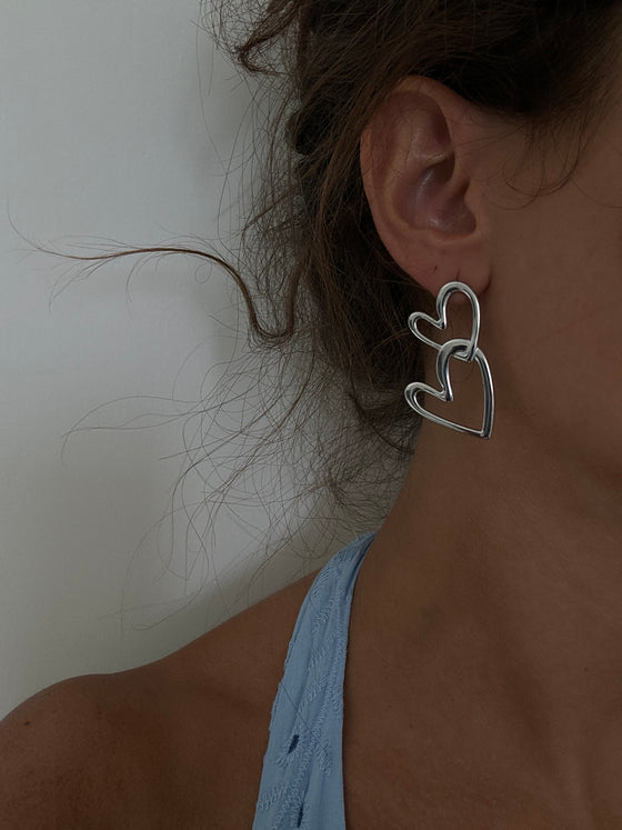 Orecchini love argento