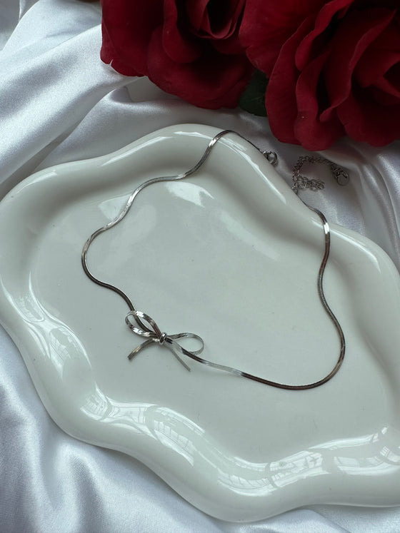 Choker fiocco argento