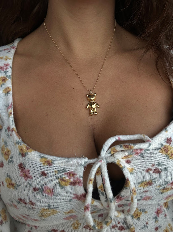 Necklace bears oro
