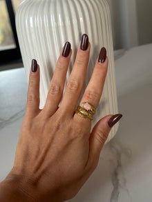  Anello serpente rosa